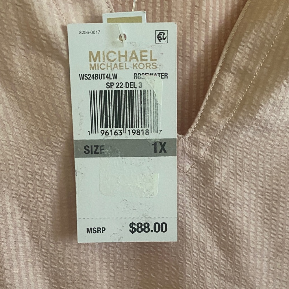 NWT Michael Kors Elegant Rosewater V-Neck Blouse, Size 1X - Picture 5 of 6